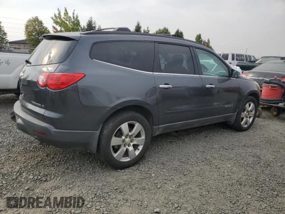 ✅ 2009 Chevrolet Traverse 2LT • VIN: 1GNEV23D59S177380 • Lot: 70276354. Wystawiony na Copart z przebiegiem 189 218 mil. Bezpłatny archiwum sprzedaży aukcyjnych z USA i szczegółowy raport historii pojazdu na DreamBid. Zdjęcie 3.