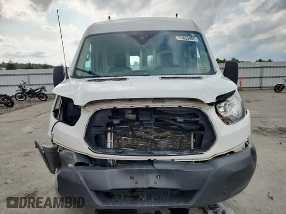 ✅ 2018 Ford Transit • VIN: 1FTYR2CMXJKA93795 • Лот: 71622985. Опубликован ранее на Copart с пробегом 212 735 миль. Бесплатный доступ к архиву аукционных продаж из США и подробный отчёт об истории автомобиля на DreamBid. Изображение 5.