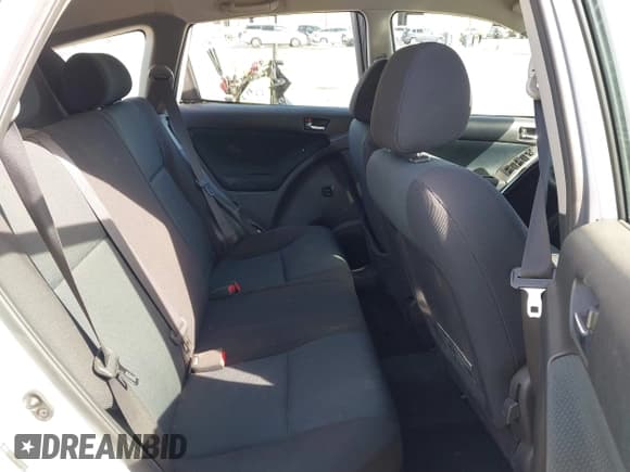 ✅ 2007 Toyota Matrix XR • VIN: 2T1KR32E07C675890 • Lot: 43551737. Listed on IAAI with 217,155 mi. Free auction sales archive from the USA and detailed vehicle history report at DreamBid. Image 8.