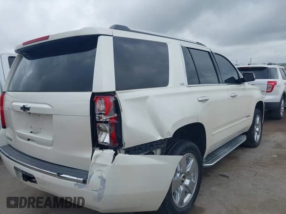 ✅ 2015 Chevrolet Tahoe LTZ • VIN: 1GNSCCKC2FR552510 • Lot: 43736217. Listed on IAAI with 207,190 mi. Free auction sales archive from the USA and detailed vehicle history report at DreamBid. Image 6.