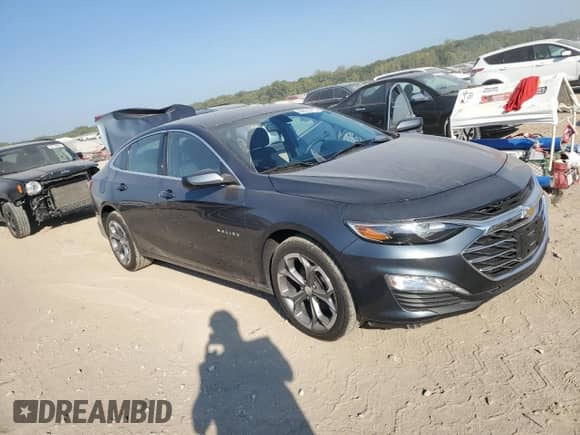 2020 Chevrolet Malibu LT z VIN 1G1ZD5ST4LF108342, wystawiony jako Copart lot #84572815 z przebiegiem 116 734 mil mil oraz Szkoda całkowita • Salvage title. Historia ofert i sprzedaży dostępna na DreamBid. Obrazek 4.