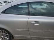 ✅ 2007 Volvo C70 • VIN: YV1MC68247J025693 • Lot: 74004384. Wystawiony na Copart z przebiegiem Nie podano. Bezpłatny archiwum sprzedaży aukcyjnych z USA i szczegółowy raport historii pojazdu na DreamBid. Zdjęcie 10.