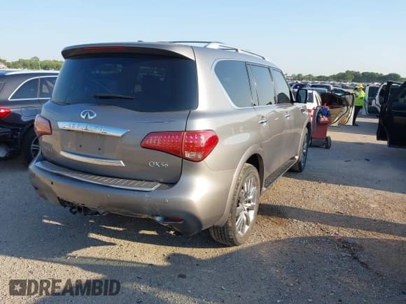 ✅ 2013 Infiniti QX56 • VIN: JN8AZ2NE1D9061003 • Lot: 42922786. Wystawiony na IAAI z przebiegiem 159 504 mil. Bezpłatny archiwum sprzedaży aukcyjnych z USA i szczegółowy raport historii pojazdu na DreamBid. Zdjęcie 4.