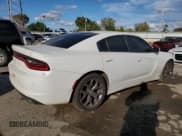 ✅ 2015 Dodge Charger SE • VIN: 2C3CDXBG7FH897265 • Lot: 85316415. Wystawiony na Copart z przebiegiem 172 562 mil. Bezpłatny archiwum sprzedaży aukcyjnych z USA i szczegółowy raport historii pojazdu na DreamBid. Zdjęcie 3.