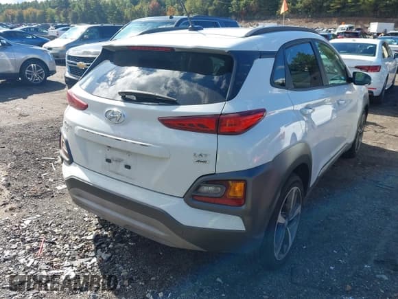 ✅ 2018 Hyundai Kona Limited • VIN: KM8K3CA56JU102713 • Lot: 43321543. Listed on IAAI with 111,872 mi. Free auction sales archive from the USA and detailed vehicle history report at DreamBid. Image 4.