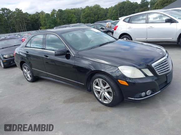 ✅ 2010 Mercedes-Benz E 350 Luxury • VIN: WDDHF8HB6AA139069 • Lot: 43330605. Listed on IAAI with 264,030 mi. Free auction sales archive from the USA and detailed vehicle history report at DreamBid. Image 1.