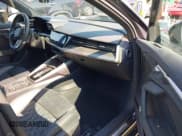 ✅ 2024 Audi S3 Prestige • VIN: WAUJ3DGY3RA089789 • Лот: 42909166. Опубликован ранее на IAAI с пробегом 17 368 миль. Бесплатный доступ к архиву аукционных продаж из США и подробный отчёт об истории автомобиля на DreamBid. Изображение 5.