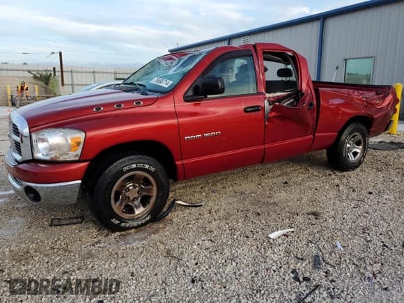 ✅ 2007 Dodge 1500 SLT • VIN: 1D7HA18P17S145995 • Лот: 76686714. Опубликован ранее на Copart с пробегом 144 084 миль. Бесплатный доступ к архиву аукционных продаж из США и подробный отчёт об истории автомобиля на DreamBid. Изображение 1.