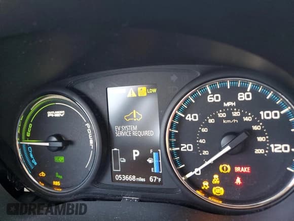 ✅ 2018 Mitsubishi Outlander SEL • VIN: JA4J24A5XJZ043347 • Lot: 72040375. Wystawiony na Copart z przebiegiem 53 668 mil. Bezpłatny archiwum sprzedaży aukcyjnych z USA i szczegółowy raport historii pojazdu na DreamBid. Zdjęcie 9.