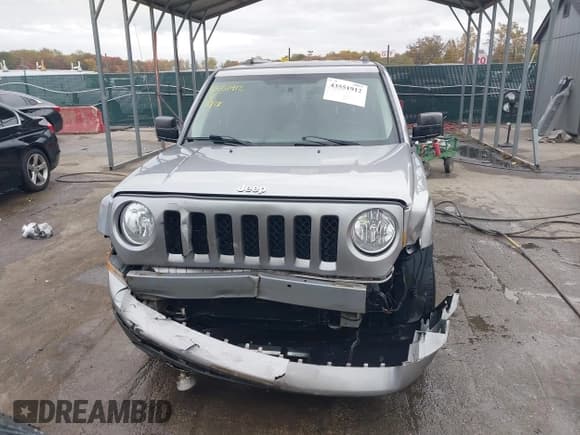 ✅ 2016 Jeep Patriot Latitude • VIN: 1C4NJRFB9GD567245 • Лот: 43551912. Опубликован ранее на IAAI с пробегом 146 964 миль. Бесплатный доступ к архиву аукционных продаж из США и подробный отчёт об истории автомобиля на DreamBid. Изображение 12.
