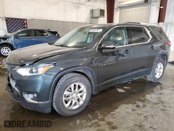 2018 Chevrolet Traverse LT Cloth z VIN 1GNERGKW0JJ218304, wystawiony jako Copart lot #84930735 z przebiegiem 64 768 mil mil oraz Szkoda całkowita • Salvage title. Historia ofert i sprzedaży dostępna na DreamBid. Obrazek 1.