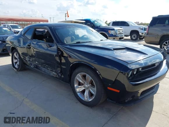 ✅ 2017 Dodge Challenger SXT • VIN: 2C3CDZAG7HH548784 • Lot: 43514711. Listed on IAAI with 75,484 mi. Free auction sales archive from the USA and detailed vehicle history report at DreamBid. Image 1.