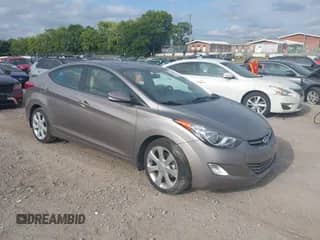 2013 Hyundai Elantra Limited z VIN 5NPDH4AE2DH172065, wystawiony jako IAAI lot #42999186 z przebiegiem 69 849 mil mil oraz . Historia ofert i sprzedaży dostępna na DreamBid. Obrazek 1.