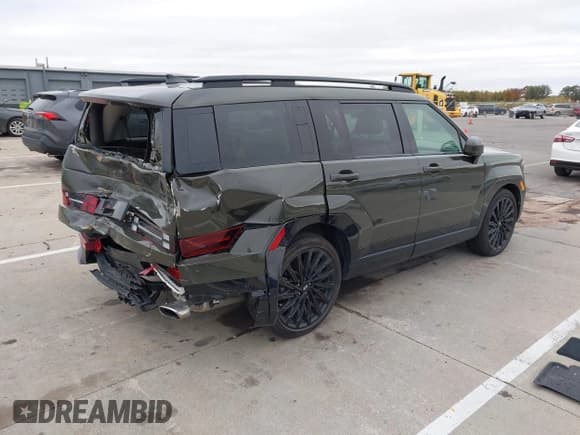 ✅ 2025 Hyundai Santa Fe Calligraphy • VIN: 5NMP5DGL1SH108606 • Lot: 43502323. Wystawiony na IAAI z przebiegiem 6 438 mil. Bezpłatny archiwum sprzedaży aukcyjnych z USA i szczegółowy raport historii pojazdu na DreamBid. Zdjęcie 4.