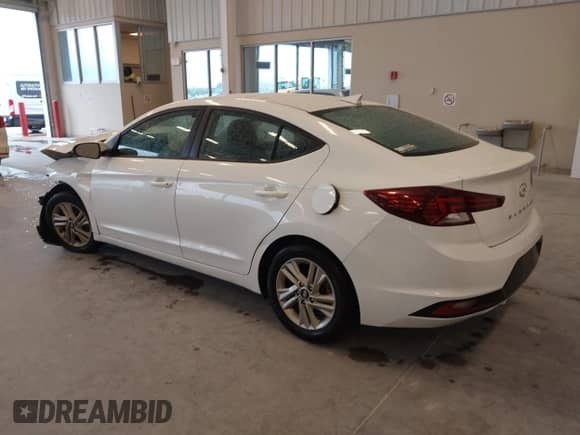 ✅ 2020 Hyundai Elantra SEL • VIN: 5NPD84LF5LH515567 • Лот: 43288613. Размещён на IAAI с пробегом 68 450 миль миль. Получите бесплатный доступ к архиву аукционных продаж из США и посмотрите подробный отчёт об истории автомобиля на DreamBid. Изображение 3.