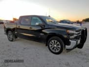 ✅ 2020 Chevrolet Silverado 1500 LT • VIN: 3GCPWCEDXLG294890 • Lot: 90742135. Wystawiony na Copart z przebiegiem Nie podano. Bezpłatny archiwum sprzedaży aukcyjnych z USA i szczegółowy raport historii pojazdu na DreamBid. Zdjęcie 4.