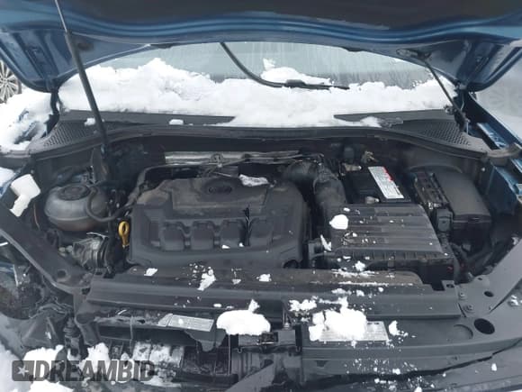 ✅ 2018 Volkswagen Tiguan S • VIN: 3VV0B7AX3JM091554 • Lot: 43847536. Wystawiony na IAAI z przebiegiem 91 603 mil. Bezpłatny archiwum sprzedaży aukcyjnych z USA i szczegółowy raport historii pojazdu na DreamBid. Zdjęcie 10.