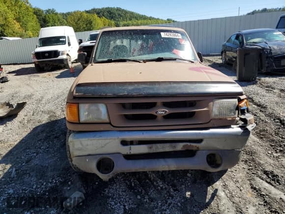 ✅ 1995 Ford Ranger XLT • VIN: 1FTCR15XXSTA40795 • Lot: 74293864. Listed on Copart with 147,104 mi. Free auction sales archive from the USA and detailed vehicle history report at DreamBid. Image 5.