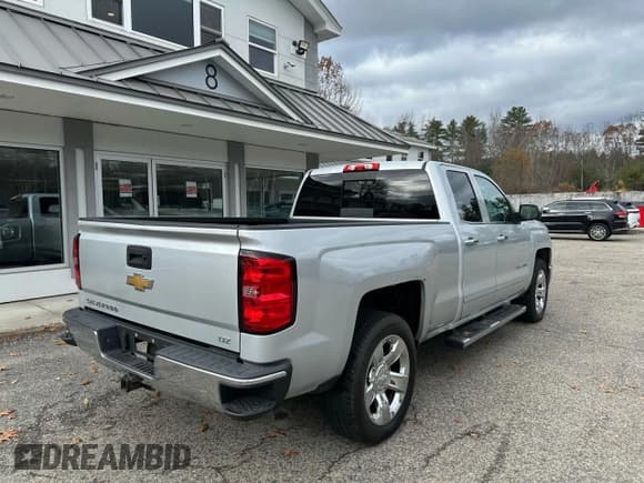 ✅ 2015 Chevrolet Silverado 1500 LTZ • VIN: 1GCVKSEC5FZ444297 • Лот: 92683165. Опубликован ранее на Copart с пробегом 268 495 миль. Бесплатный доступ к архиву аукционных продаж из США и подробный отчёт об истории автомобиля на DreamBid. Изображение 4.