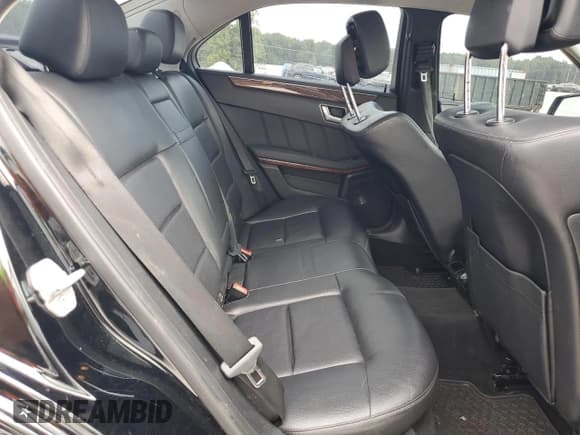 ✅ 2012 Mercedes-Benz E 350 Luxury • VIN: WDDHF2EB4CA601066 • Lot: 69999795. Listed on Copart with 143,141 mi. Free auction sales archive from the USA and detailed vehicle history report at DreamBid. Image 10.