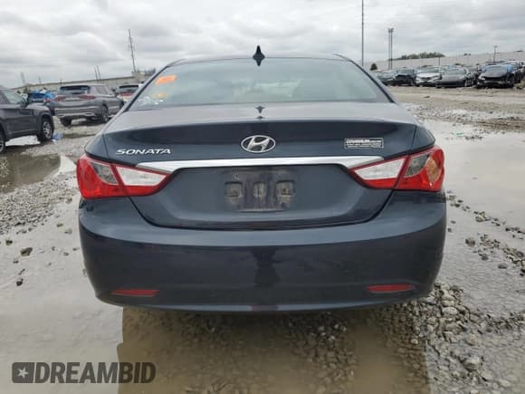 ✅ 2011 Hyundai Sonata GLS • VIN: 5NPEB4AC6BH240059 • Lot: 73113214. Listed on Copart with Not provided. Free auction sales archive from the USA and detailed vehicle history report at DreamBid. Image 6.