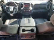 ✅ 2021 Chevrolet Silverado 1500 LTZ • VIN: 1GCPWEEDXMZ121917 • Lot: 71114004. Wystawiony na Copart z przebiegiem 93 142 mil. Bezpłatny archiwum sprzedaży aukcyjnych z USA i szczegółowy raport historii pojazdu na DreamBid. Zdjęcie 8.