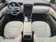 2024 Hyundai Tucson Limited z VIN 5NMJECDE5RH372959, wystawiony jako Copart lot #66755485 z przebiegiem 6 396 mil mil oraz Szkoda całkowita • Salvage title. Historia ofert i sprzedaży dostępna na DreamBid. Obrazek 8.