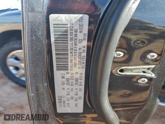 ✅ 2017 Ram 2500 • VIN: 3C6UR4MJ3HG744160 • Лот: 96611655. Опубликован ранее на Copart с пробегом 127 184 миль. Бесплатный доступ к архиву аукционных продаж из США и подробный отчёт об истории автомобиля на DreamBid. Изображение 12.