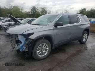 2023 Chevrolet Traverse LS с VIN 1GNERFKW5PJ108089, выставлен на аукционе Copart как лот 82028195 с пробегом 36 055 миль миль и Списание • Salvage title. История ставок и продаж доступна на DreamBid. Изображение 1.