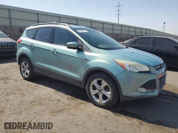 ✅ 2013 Ford Escape SE • VIN: 1FMCU0G95DUC62418 • Lot: 61829175. Wystawiony na Copart z przebiegiem 139 093 mil. Bezpłatny archiwum sprzedaży aukcyjnych z USA i szczegółowy raport historii pojazdu na DreamBid. Zdjęcie 4.