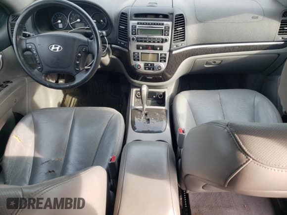 ✅ 2007 Hyundai Santa Fe SE • VIN: 5NMSH13E67H117798 • Lot: 75110004. Listed on Copart with 133,834 mi. Free auction sales archive from the USA and detailed vehicle history report at DreamBid. Image 8.