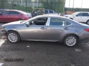 ✅ 2015 Lexus ES 330 • VIN: JTHBK1GG1F2174537 • Lot: 43828481. Listed on IAAI with 64,002 mi. Free auction sales archive from the USA and detailed vehicle history report at DreamBid. Image 14.