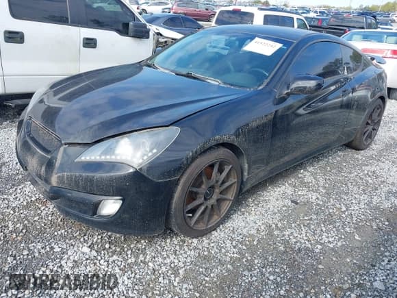 ✅ 2010 Hyundai Genesis Coupe Premium • VIN: KMHHT6KD4AU029925 • Lot: 41522242. Wystawiony na IAAI z przebiegiem 133 421 mil. Bezpłatny archiwum sprzedaży aukcyjnych z USA i szczegółowy raport historii pojazdu na DreamBid. Zdjęcie 2.