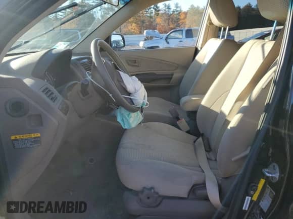 2009 Hyundai Tucson GLS z VIN KM8JM12BX9U937338, wystawiony jako Copart lot #77899924 z przebiegiem 131 781 mil mil oraz Szkoda całkowita • Salvage title. Historia ofert i sprzedaży dostępna na DreamBid. Obrazek 7.