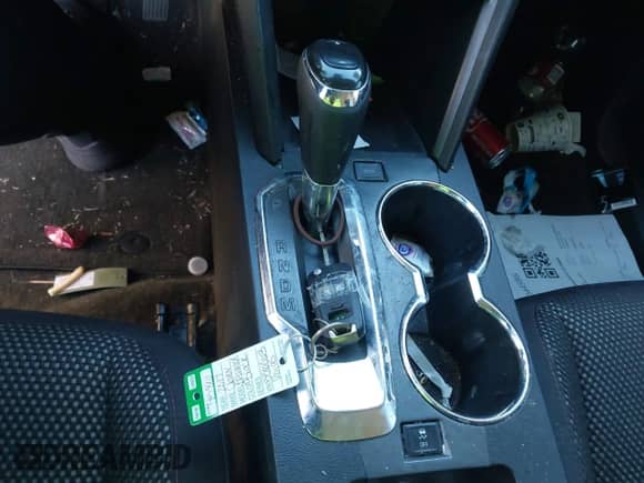 2017 Chevrolet Equinox LS с VIN 2GNALBEK6H1556063, выставлен на аукционе IAAI как лот 43462704 с пробегом 92 325 миль миль и . История ставок и продаж доступна на DreamBid. Изображение 11.