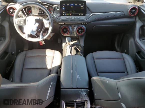 ✅ 2024 Chevrolet Blazer RS • VIN: 3GNKBKRS3RS213606 • Lot: 84360145. Listed on Copart with 15,521 mi. Free auction sales archive from the USA and detailed vehicle history report at DreamBid. Image 8.