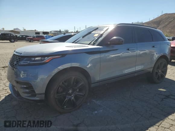 ✅ 2020 Land Rover Range Rover Velar R-Dynamic S • VIN: SALYK2EX4LA266966 • Lot: 86654335. Wystawiony na Copart z przebiegiem 84 506 mil. Bezpłatny archiwum sprzedaży aukcyjnych z USA i szczegółowy raport historii pojazdu na DreamBid. Zdjęcie 1.