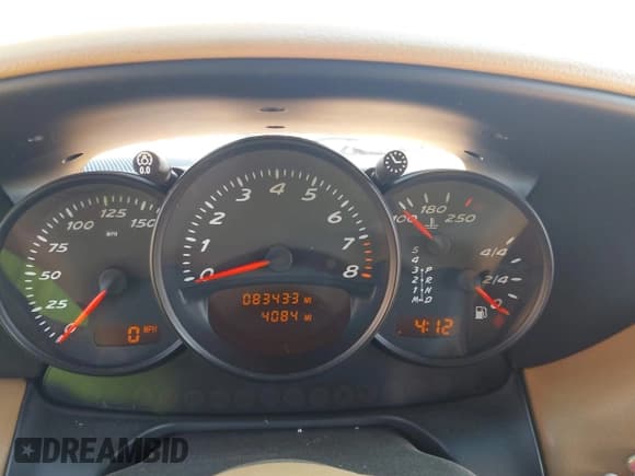 ✅ 2004 Porsche Boxster • VIN: WP0CA29824U620359 • Lot: 42743690. Listed on IAAI with 83,433 mi. Free auction sales archive from the USA and detailed vehicle history report at DreamBid. Image 7.