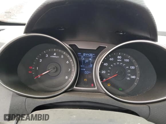 ✅ 2014 Hyundai Veloster • VIN: KMHTC6ADXEU191270 • Lot: 73327624. Wystawiony na Copart z przebiegiem 84 436 mil. Bezpłatny archiwum sprzedaży aukcyjnych z USA i szczegółowy raport historii pojazdu na DreamBid. Zdjęcie 9.