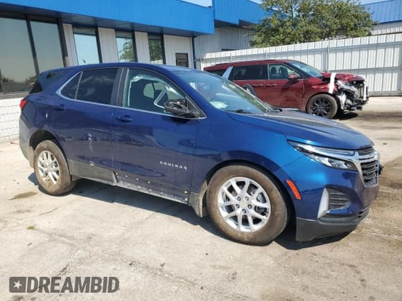 ✅ 2023 Chevrolet Equinox LT • VIN: 3GNAXTEG2PL198351 • Lot: 69369075. Wystawiony na Copart z przebiegiem 40 493 mil. Bezpłatny archiwum sprzedaży aukcyjnych z USA i szczegółowy raport historii pojazdu na DreamBid. Zdjęcie 4.