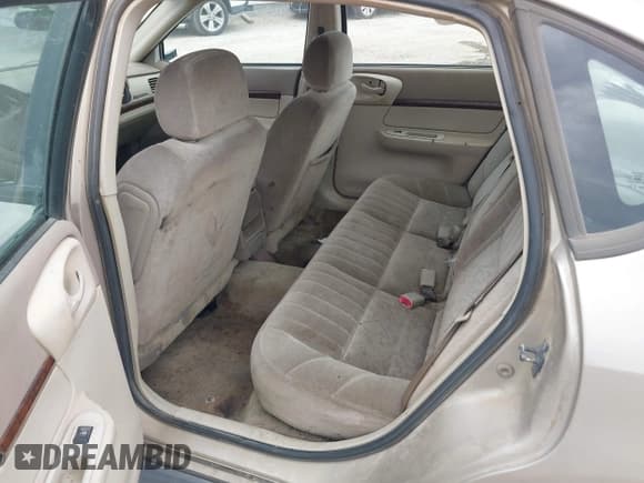 ✅ 2002 Chevrolet Impala • VIN: 2G1WF55E829112959 • Lot: 42874334. Wystawiony na IAAI z przebiegiem 238 416 mil. Bezpłatny archiwum sprzedaży aukcyjnych z USA i szczegółowy raport historii pojazdu na DreamBid. Zdjęcie 8.