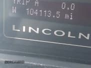 ✅ 2012 Lincoln Navigator • VIN: 5LMJJ2J55CEL07638 • Lot: 43577733. Listed on IAAI with 104,113 mi. Free auction sales archive from the USA and detailed vehicle history report at DreamBid. Image 15.