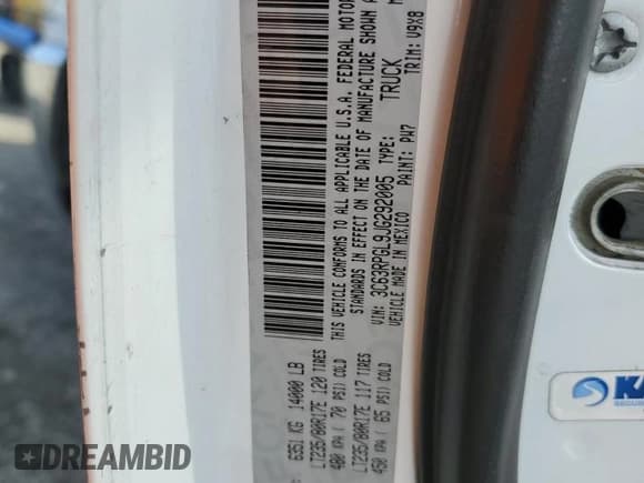 ✅ 2018 Ram 3500 Tradesman • VIN: 3C63RPGL9JG292005 • Lot: 92097265. Listed on Copart with 256,342 mi. Free auction sales archive from the USA and detailed vehicle history report at DreamBid. Image 12.