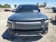 ✅ 2022 Rivian R1S Launch Edition • VIN: 7PDSGABLXNN002648 • Лот: 66522555. Опубликован ранее на Copart с пробегом Не указан. Бесплатный доступ к архиву аукционных продаж из США и подробный отчёт об истории автомобиля на DreamBid. Изображение 5.