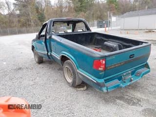 ✅ 1994 Chevrolet S-10 • VIN: 1GCCS14Z2RK136377 • Лот: 40776704. Опубликован ранее на IAAI с пробегом 191 039 миль. Бесплатный доступ к архиву аукционных продаж из США и подробный отчёт об истории автомобиля на DreamBid. Изображение 3.
