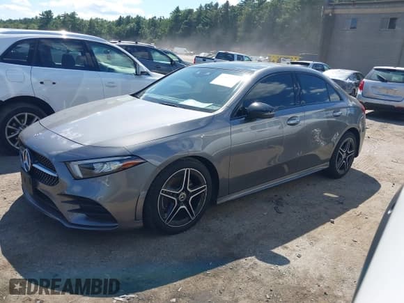 ✅ 2019 Mercedes-Benz A 220 • VIN: WDD3G4FB2KW002279 • Лот: 42800353. Опубликован ранее на IAAI с пробегом 71 758 миль. Бесплатный доступ к архиву аукционных продаж из США и подробный отчёт об истории автомобиля на DreamBid. Изображение 15.