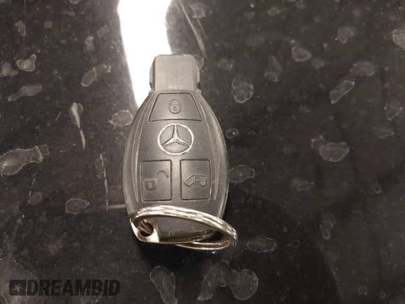 ✅ 2020 Mercedes-Benz Metris • VIN: W1WV0FEY0L3698110 • Lot: 41718595. Wystawiony na IAAI z przebiegiem 122 543 mil. Bezpłatny archiwum sprzedaży aukcyjnych z USA i szczegółowy raport historii pojazdu na DreamBid. Zdjęcie 11.