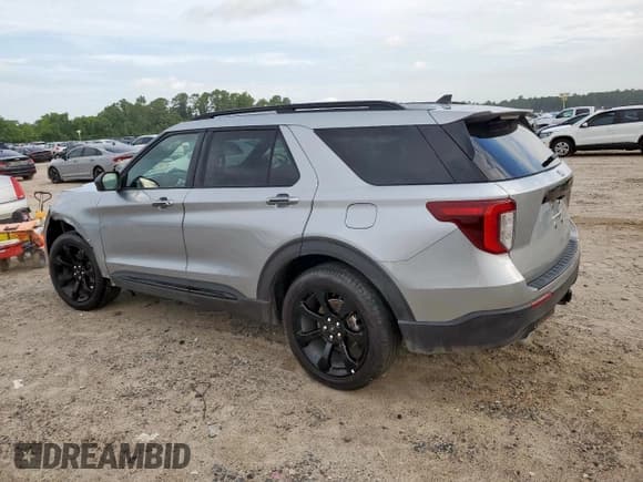 ✅ 2023 Ford Explorer ST-Line • VIN: 1FMSK7KH5PGB05208 • Lot: 64032885. Wystawiony na Copart z przebiegiem 35 251 mil. Bezpłatny archiwum sprzedaży aukcyjnych z USA i szczegółowy raport historii pojazdu na DreamBid. Zdjęcie 2.
