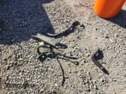 ✅ 2000 GMC Sierra 2500 SLE • VIN: 1GTGK29UXYE143062 • Лот: 85595955. Опубликован ранее на Copart с пробегом 309 556 миль. Бесплатный доступ к архиву аукционных продаж из США и подробный отчёт об истории автомобиля на DreamBid. Изображение 12.