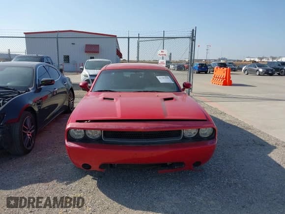 ✅ 2012 Dodge Challenger SXT • VIN: 2C3CDYAG9CH291291 • Lot: 41787999. Wystawiony na IAAI z przebiegiem 139 441 mil. Bezpłatny archiwum sprzedaży aukcyjnych z USA i szczegółowy raport historii pojazdu na DreamBid. Zdjęcie 12.